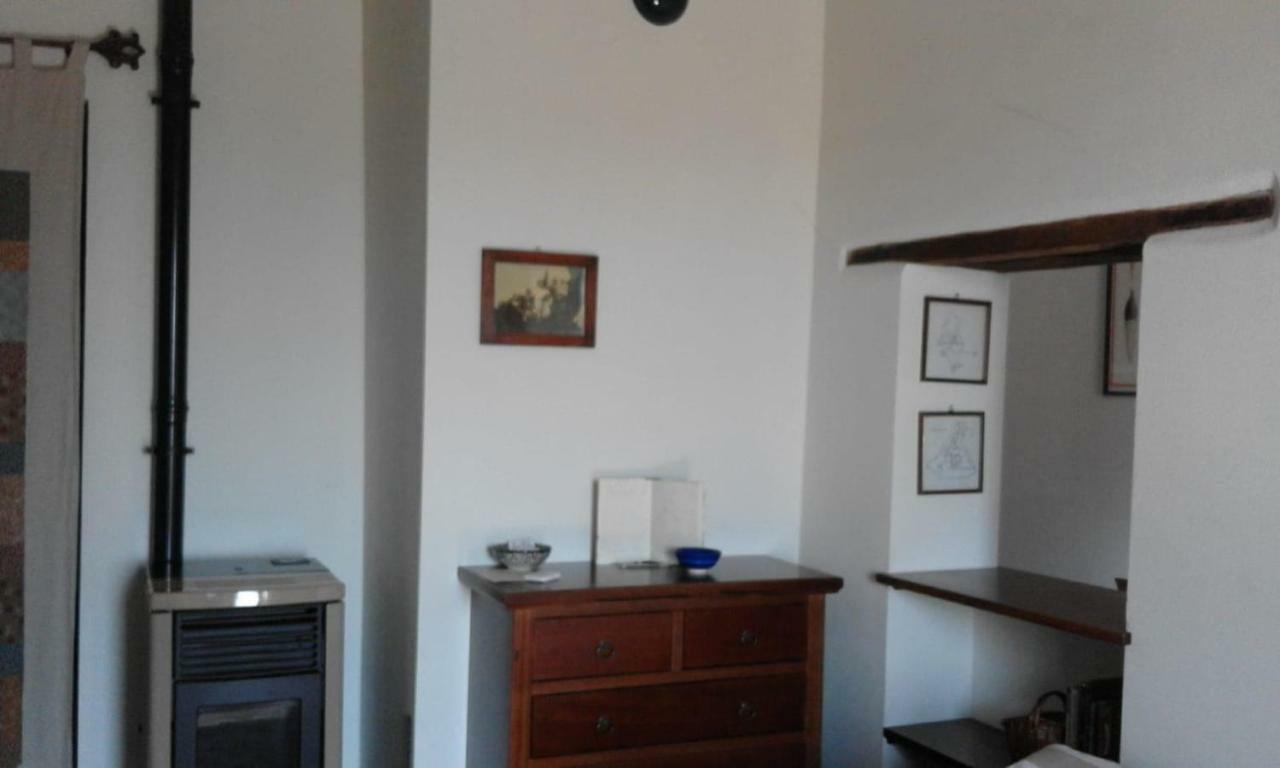 Casa Vacanze "Nonna Vela" Petroio Extérieur photo